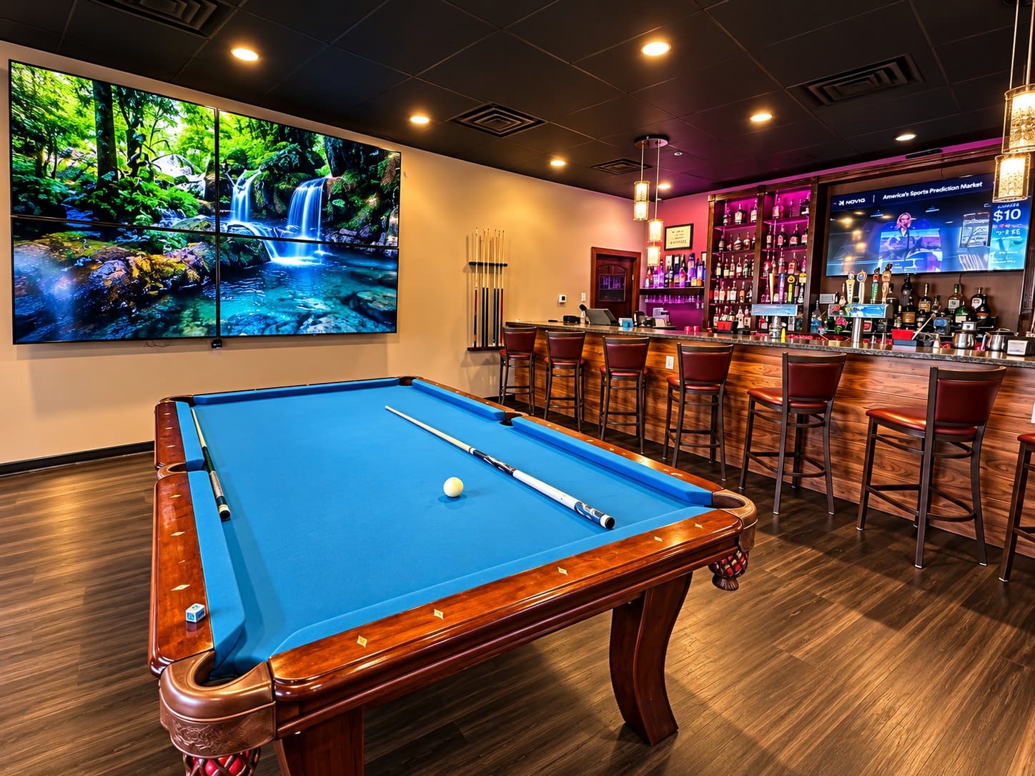 Pool table in the lounge